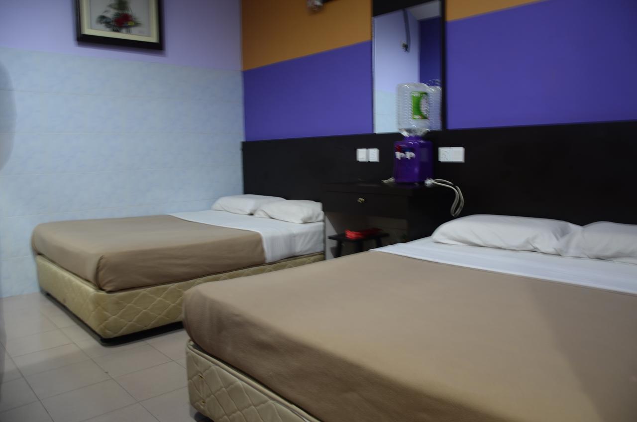 The Uni Garden Hotel Skudai Buitenkant foto