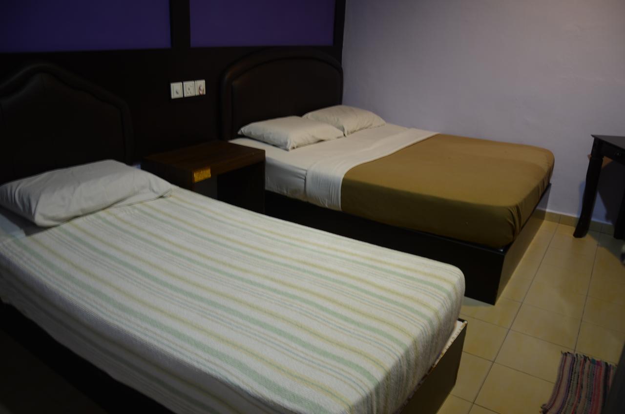 The Uni Garden Hotel Skudai Buitenkant foto