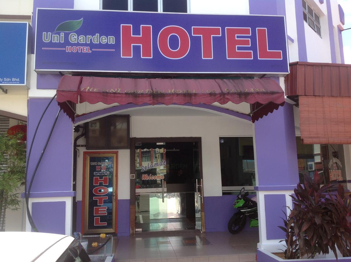 The Uni Garden Hotel Skudai Buitenkant foto